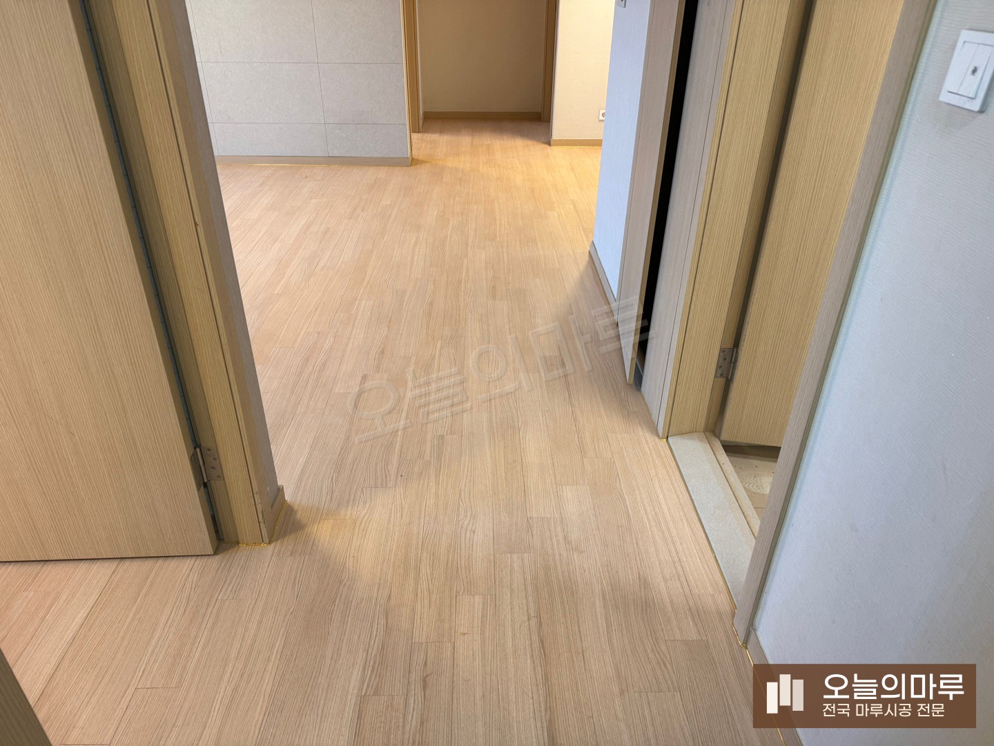 옥천 군서면 스타 하이마루 노르딕오크 아피트 강마루 시공 시공 후