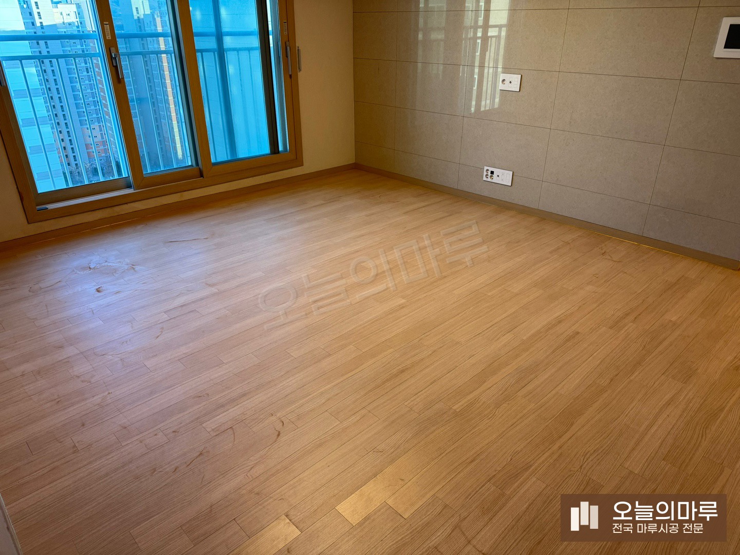 옥천 군서면 스타 하이마루 노르딕오크 아피트 강마루 시공 시공 후