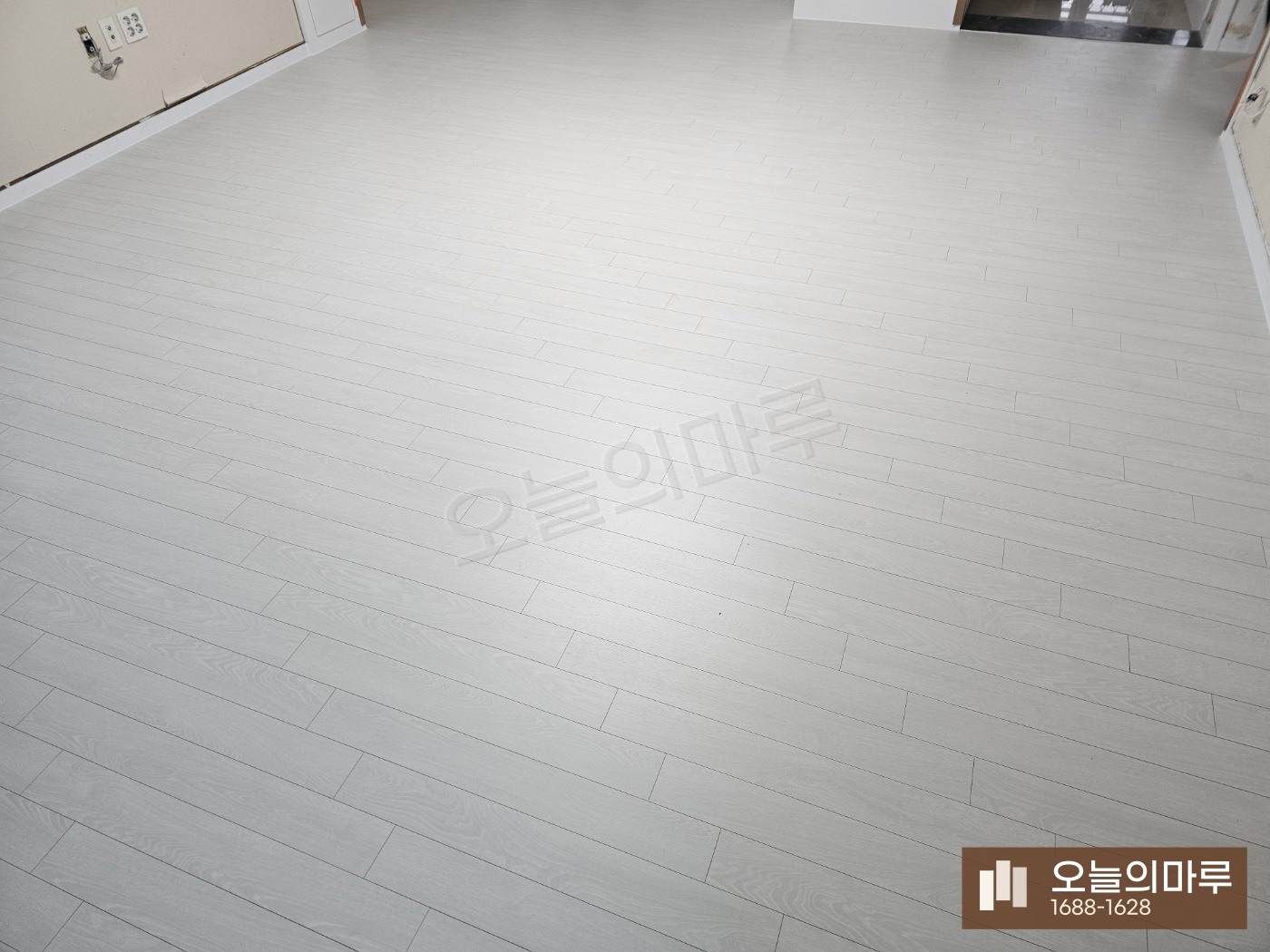 송파구 잠실4동 동화 나투스진 어반화이트 아파트 강마루 시공 시공 후