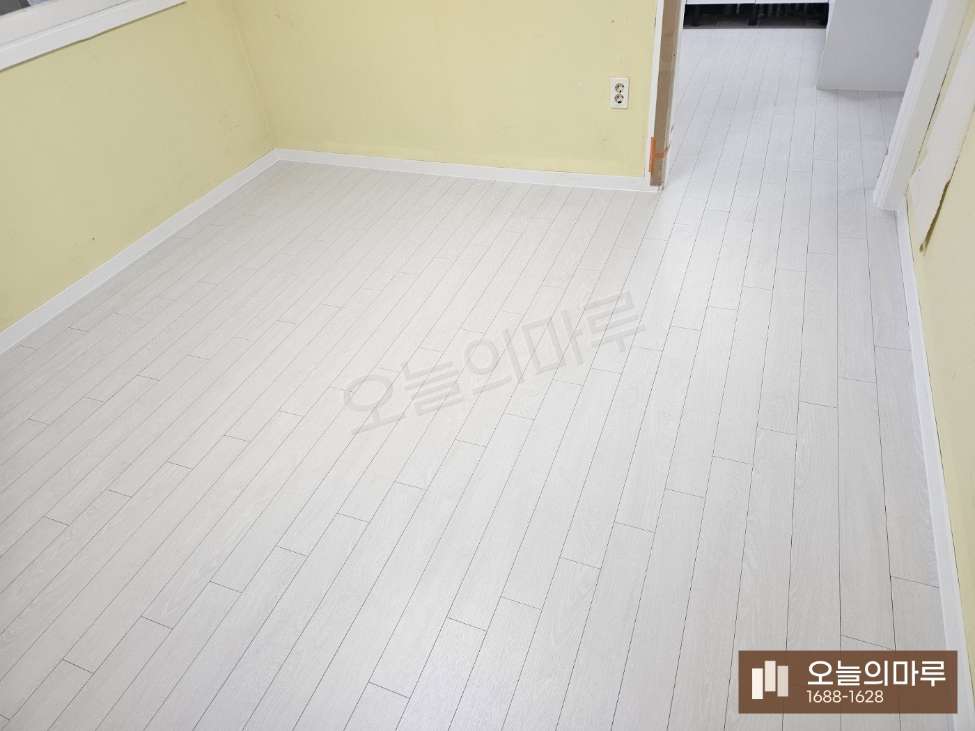 송파구 잠실4동 동화 나투스진 어반화이트 아파트 강마루 시공 시공 후